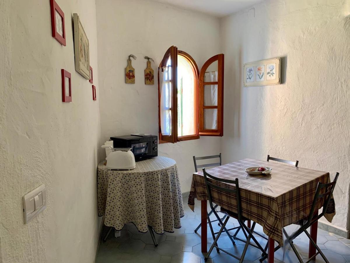Le Ginestre Ferienhaus La Caletta