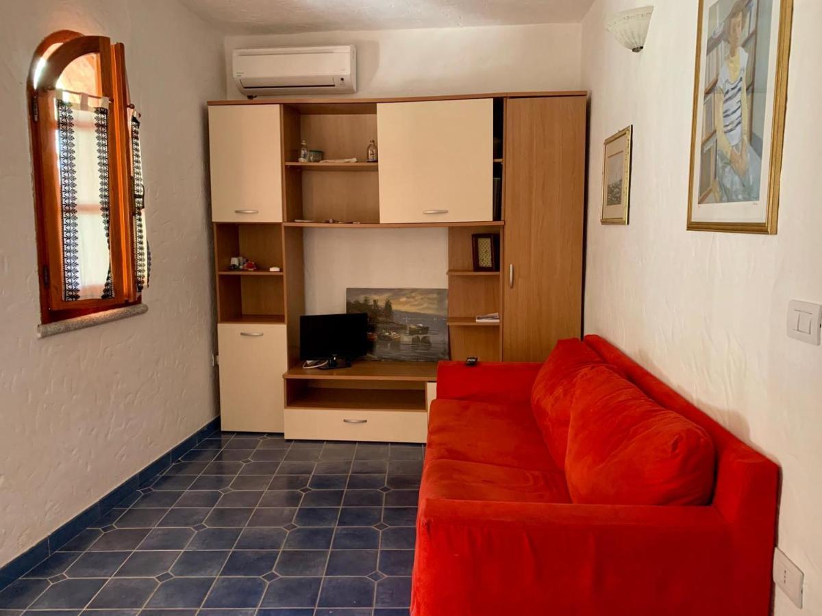 Villa Le Ginestre * La Caletta